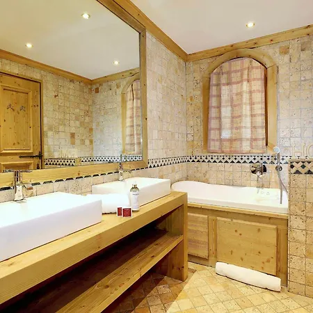 Chalet 1850, 5 Pieces, 8 Personnes - Fr-1-575-218